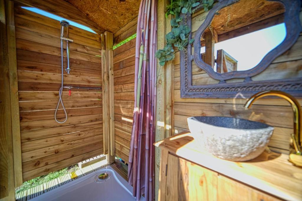 Wild Retreat Hotel Cawston Exterior foto